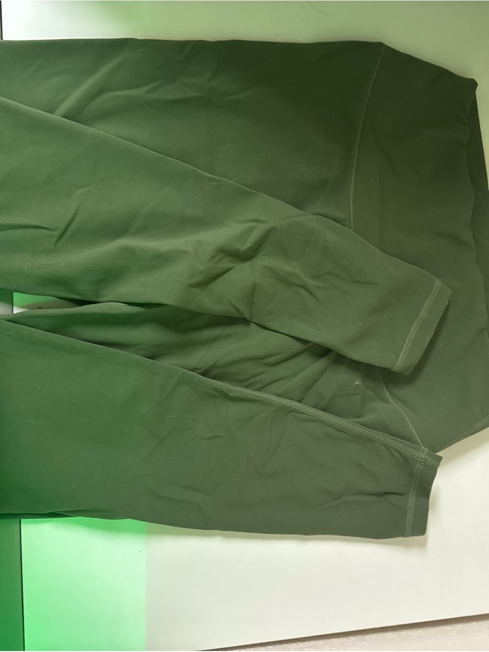 5/$35🐛 Women's Olive Green High-Rise Leggings